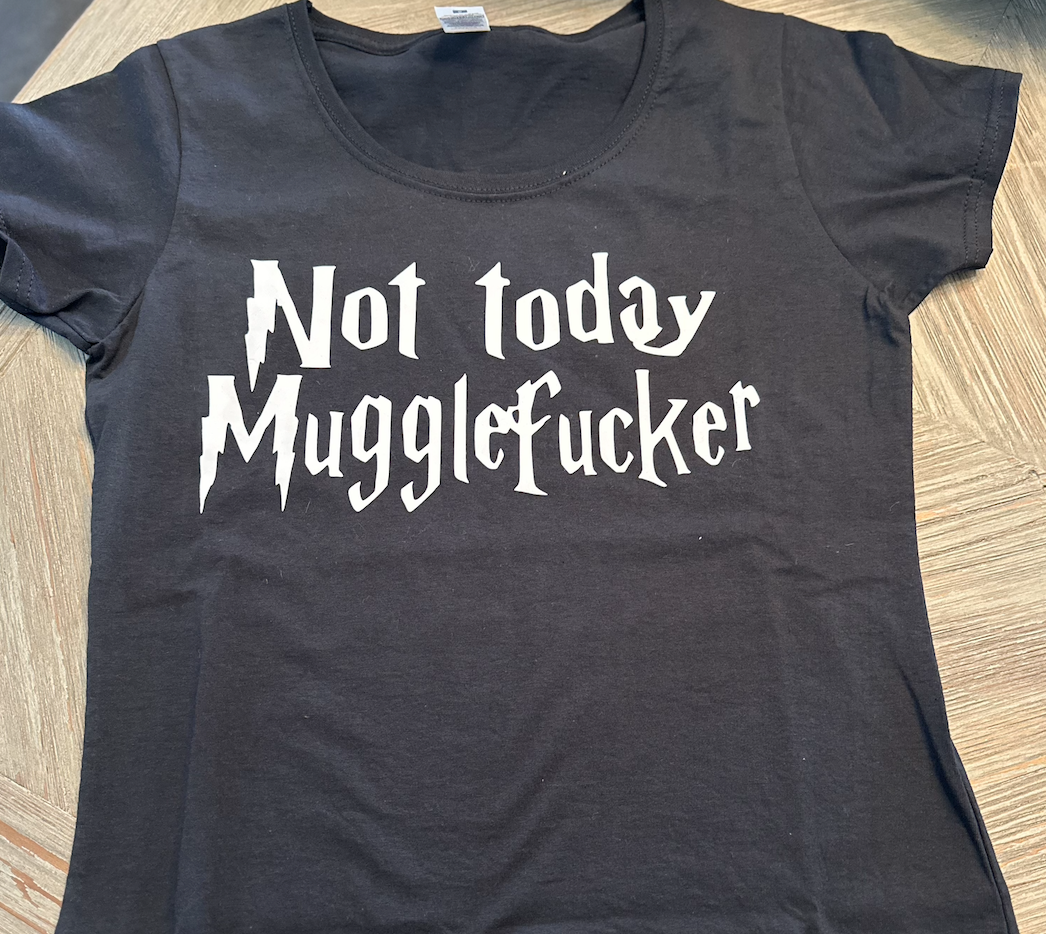 T-Shirt - Mugglef*cker *Ladies Cut  (Black)